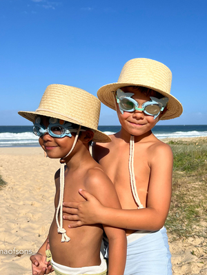 SUNNYLiFE Simglasögon, Salty the Shark Aqua