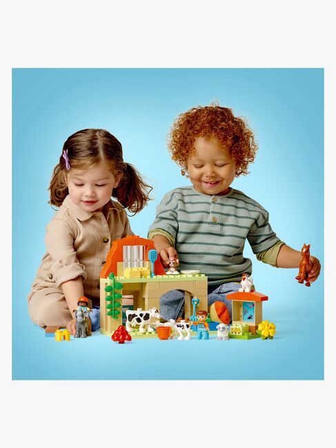 LEGO DUPLO Town 10416 Sköta om djur på bondgården
