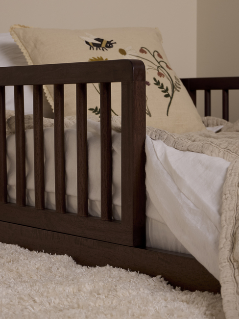 Minitude DYLAN Juniorsäng/Montessorisäng 90 x 200, Walnut SHIDA23021A-L-BROWN-2675_5a.jpg