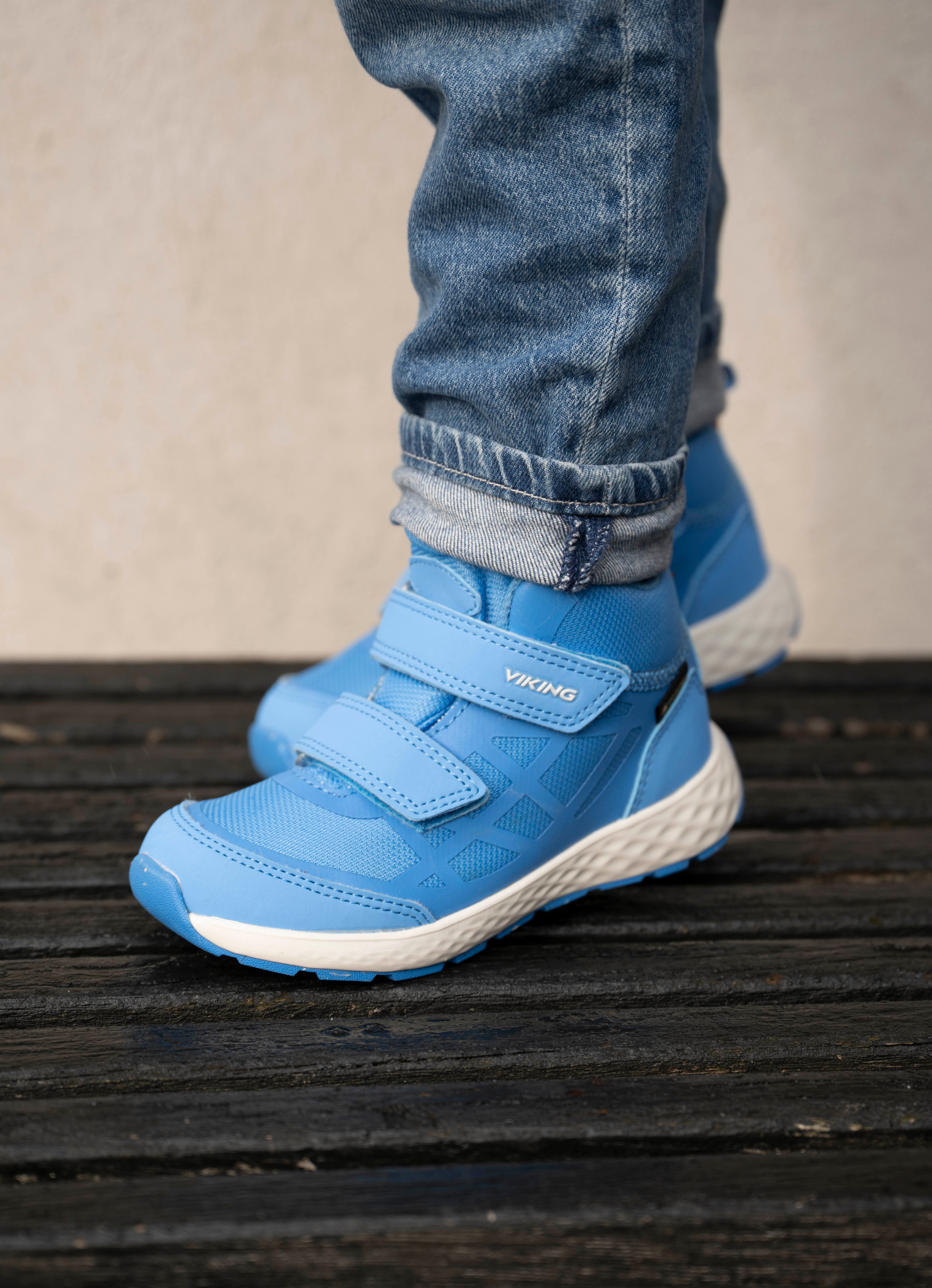 Viking Veme Reflex 2V Mid GTX Sneakers, Blue/Eggshell, 22