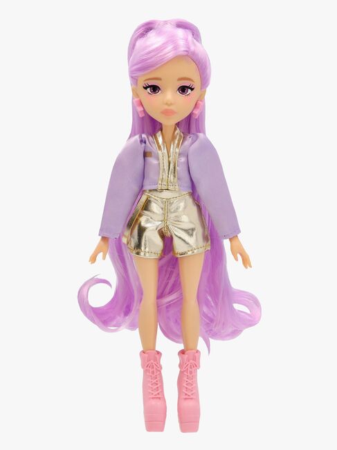 K-POP idol Modedocka Nari