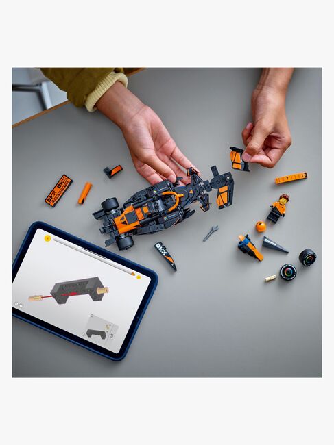 LEGO Speed Champions 77251 McLaren F1 Team MCL38 racerbil