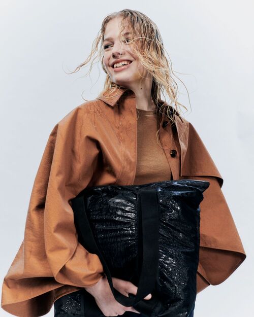 DAY ET No Rain Skötväska M, Black