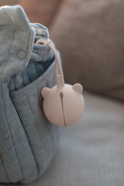 Oh, Poppy! Nola Nappbox Silikon, Linen Beige