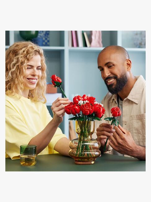 LEGO Icons 10328 Bukett med rosor