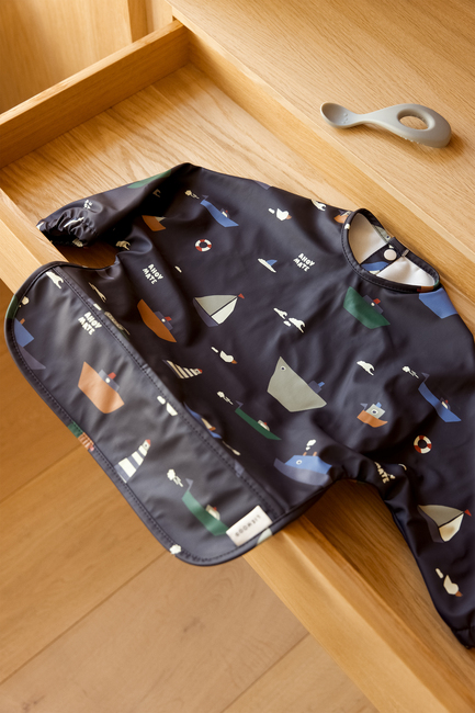 LIEWOOD Merle Cape Haklapp med Tryck, Sailing/Classic navy