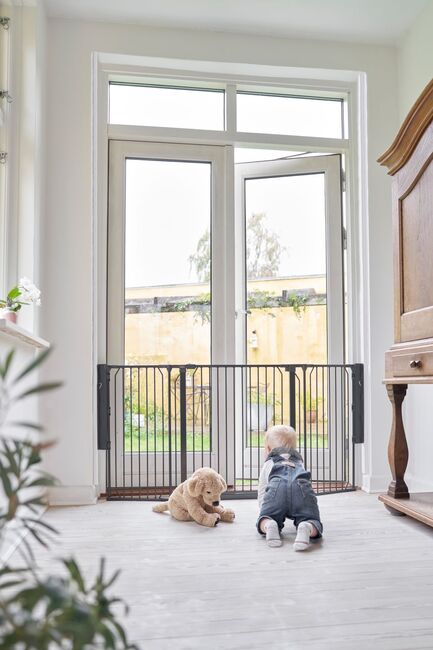 BabyDan CombiFit M Skruvgrind 90-146 cm, Svart