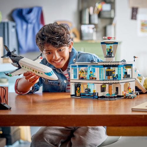 LEGO City 60502 Flygplats med flygplan