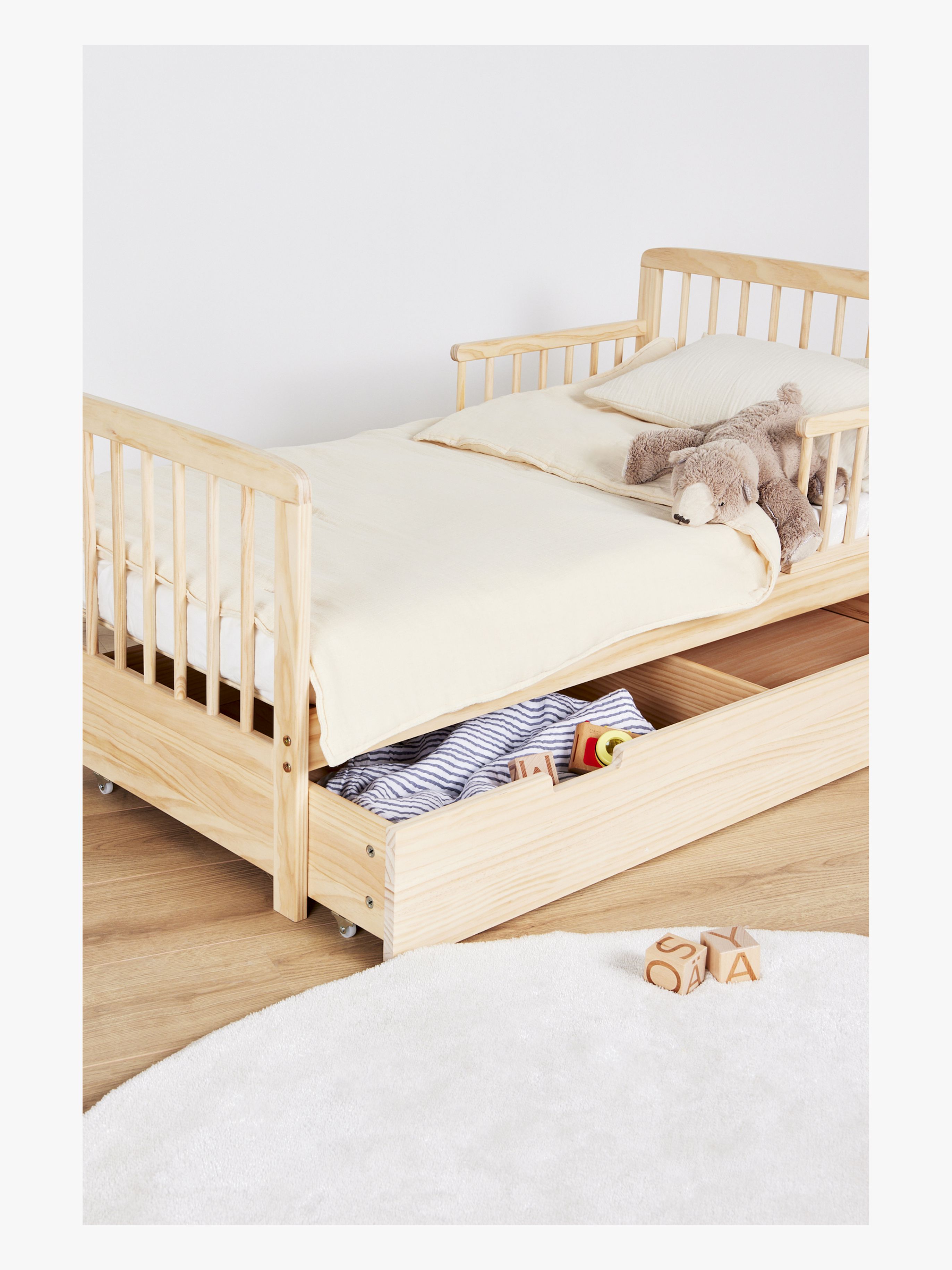JLY Sänglåda ISA, Wooden