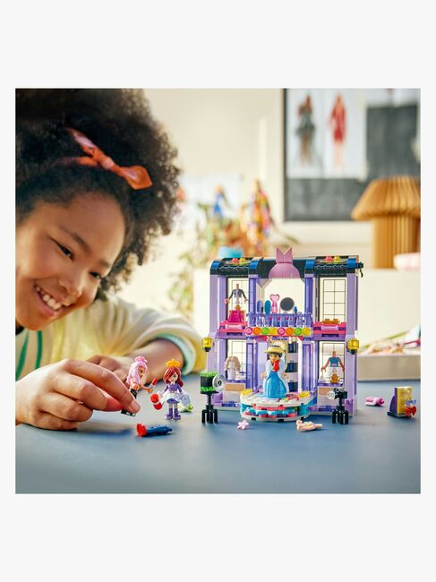 LEGO Friends 42685 Heartlake Citys modevisning
