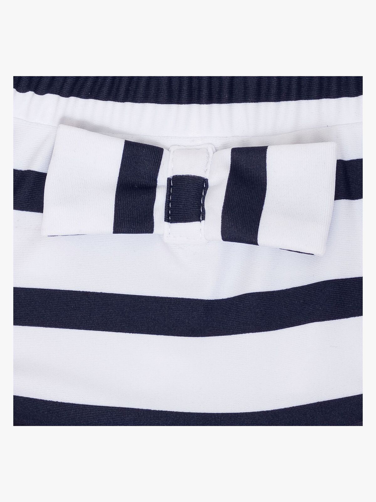 10-WH-BL-SS18_4a.jpg
