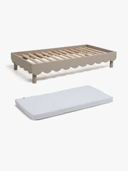 Alice & Fox Dune Juniorsäng inkl. BabyMatex Madrass Softi Plus 70x140, Greige