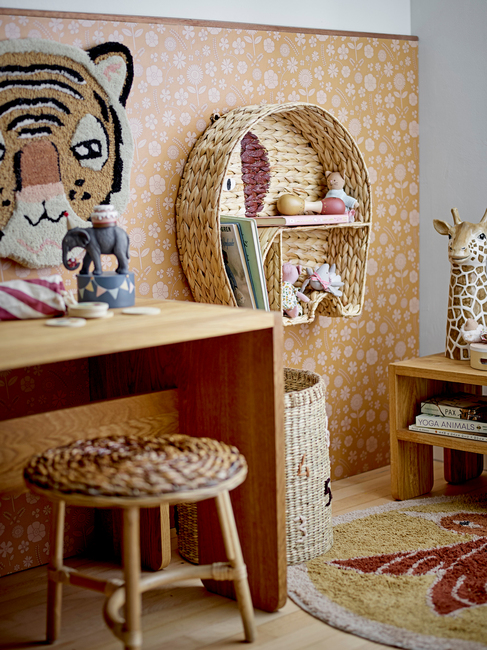 82054474-2161_4b.jpg