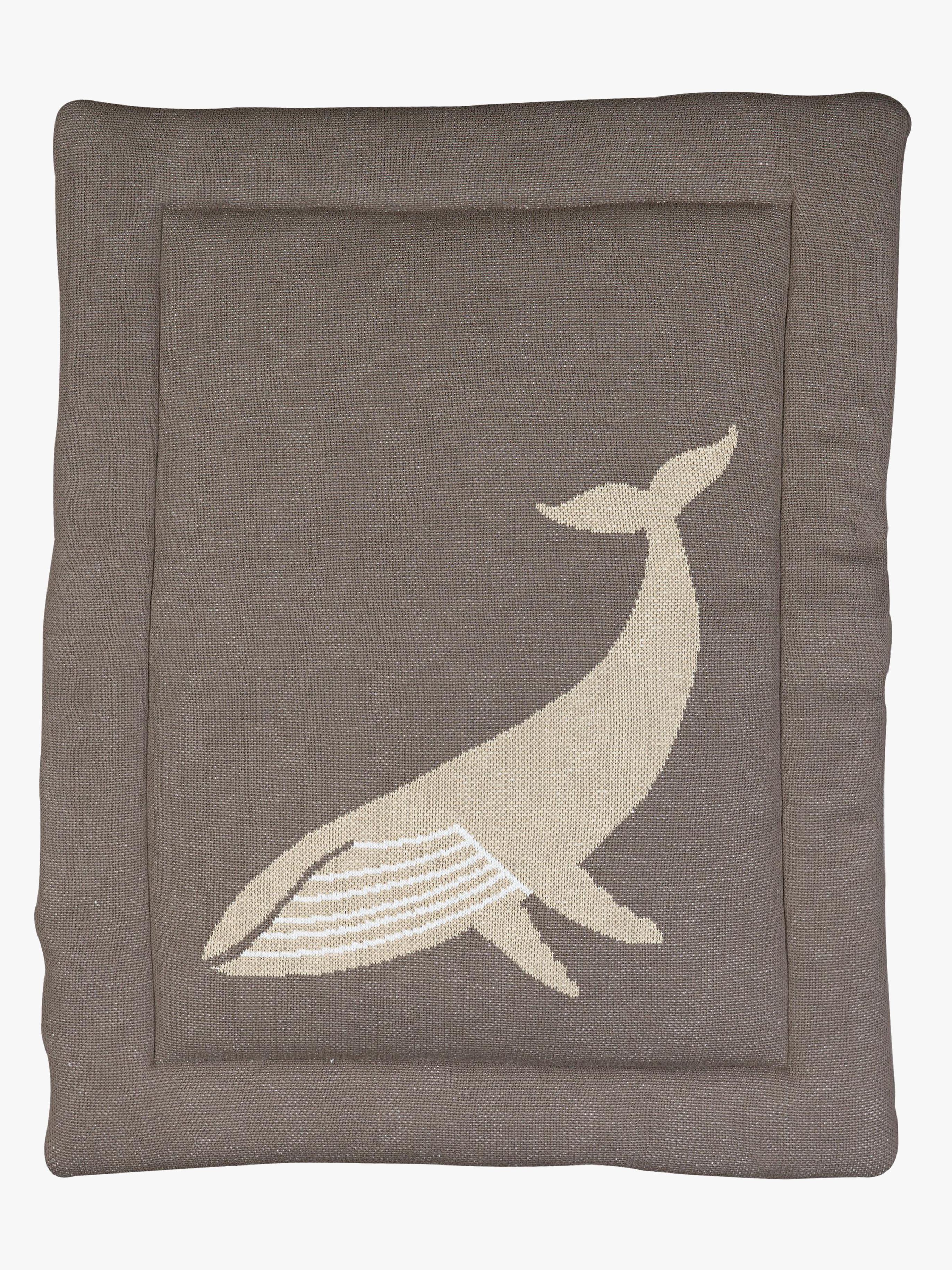 Quax Lekhagematta, Whale