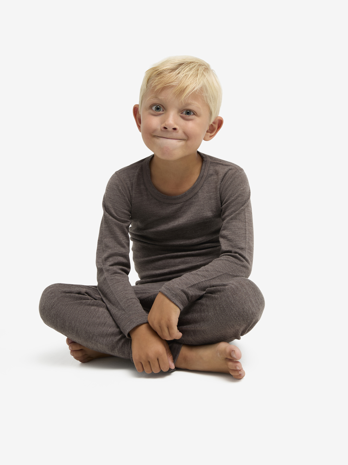 AW26031-2019-4735_5c.jpg