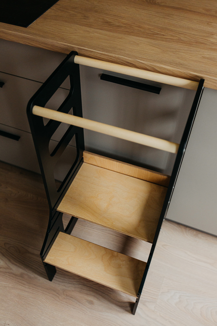 Duck Woodworks Justerbar Hjälpa Till Pall, Svart