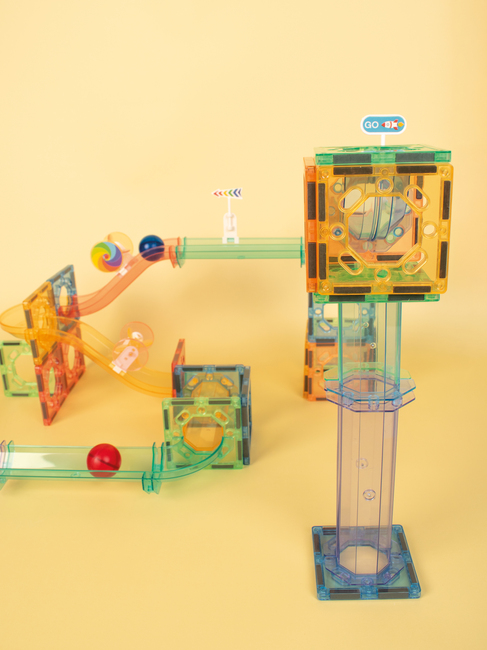 Playbox  Magnetisk Kulbana 91 Delar