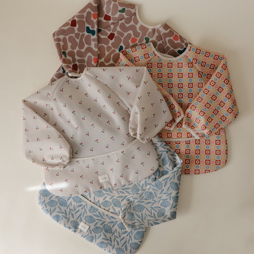 Mushie  Långärmad Haklapp, Cherries