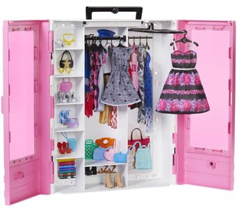 Barbie Fashionistas Garderob Med Accessoarer