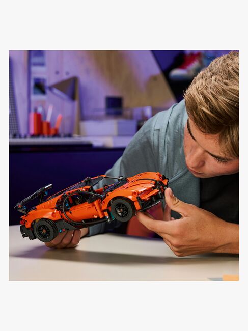 LEGO Technic 42222 Bugatti Chiron Pur Sport hyperbil