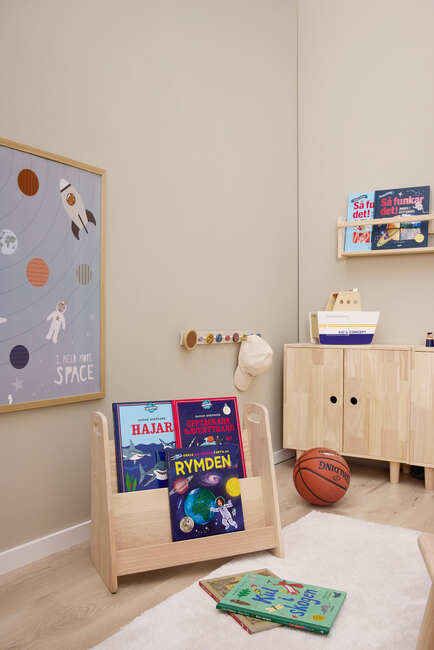 Minitude ENZO Bokhylla, Natur