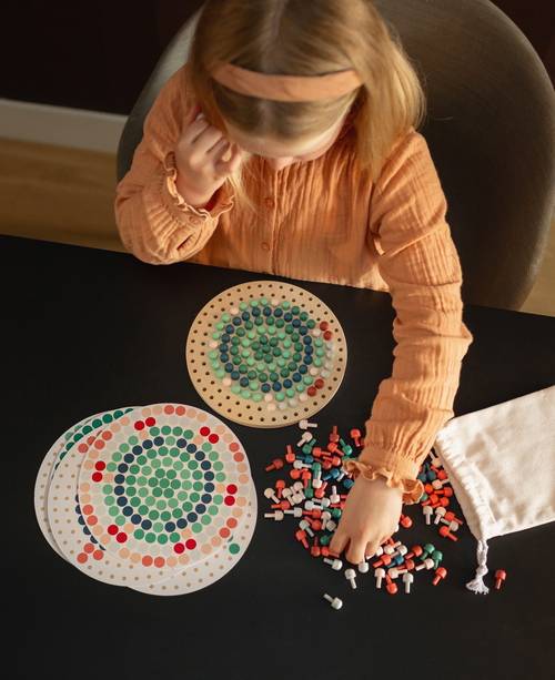 BS Toys Mosaiktavla med Peggar