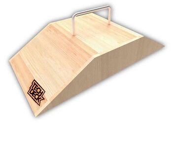 Tech Deck Wood Funbox Fingerskateboardramp