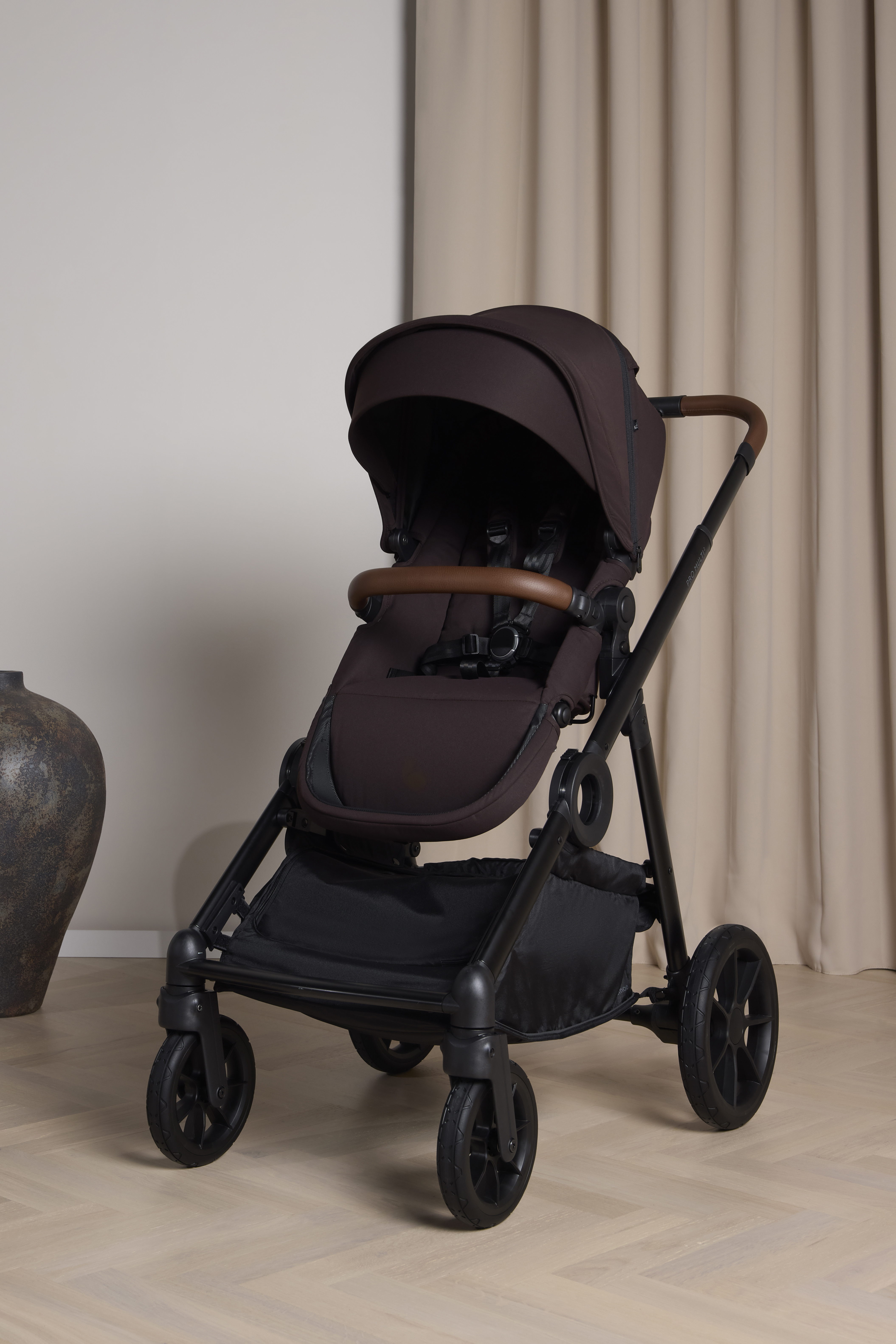 Beemoo Pro Multi 2 – vändbar sittvagn från 6 mån, max 22 kg