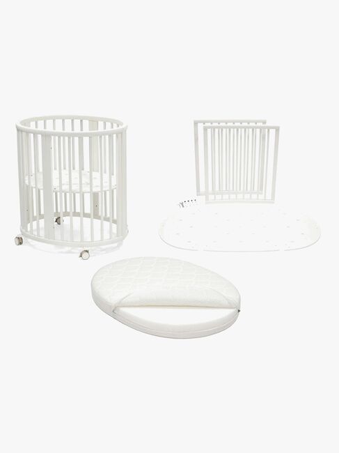 Stokke Sleepi Mini V3 Spjälsäng, Vit inkl. Stokke Sleepi Mini Madrass V3 77x59, Vit och Sängförlängning