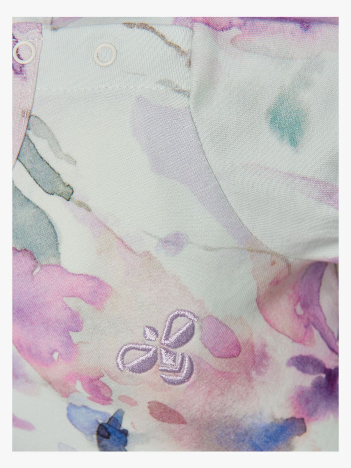 200199-3880-SS18_4_1.jpg