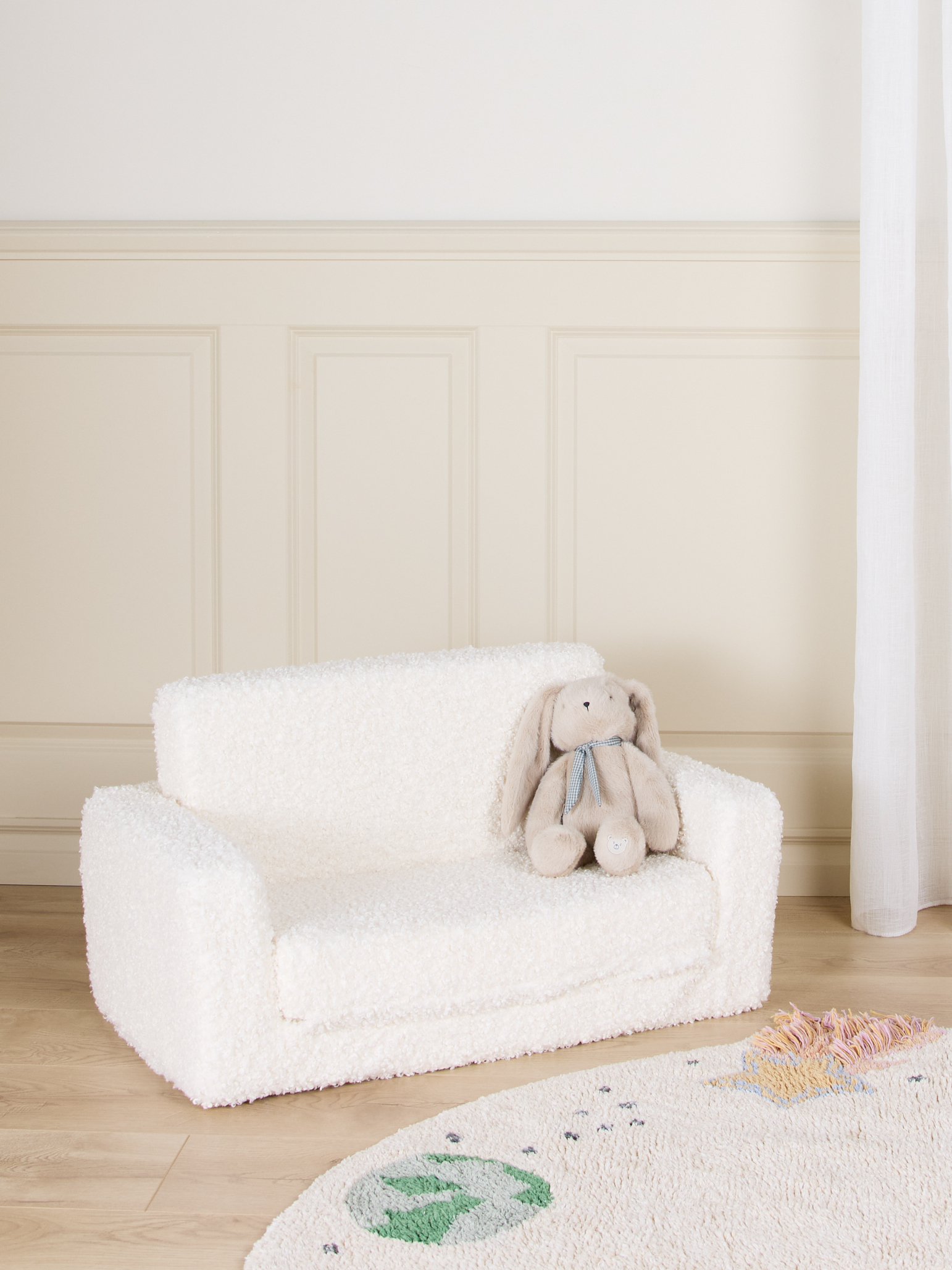 Alice & Fox Cubbie Vikbar Barnsoffa 94x55cm, White Teddy