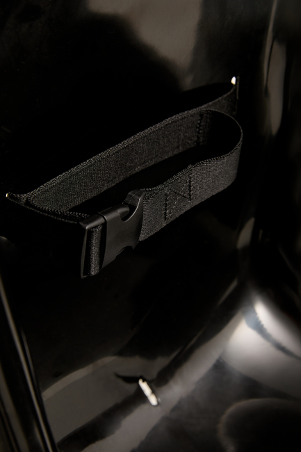 43000-black-2781_3b.jpg