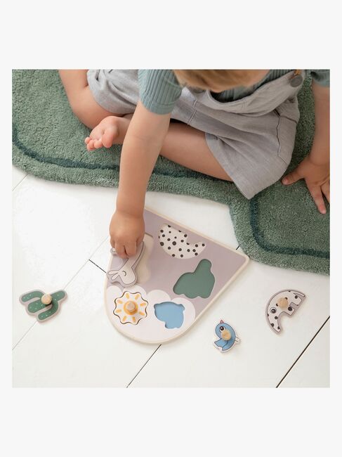 Done By Deer Peg Pussel, Lalee Sand