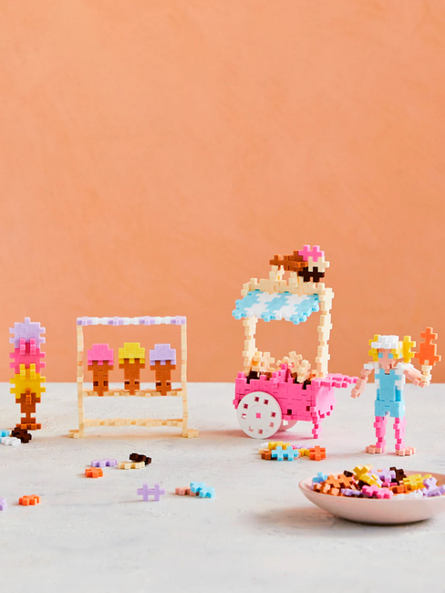 Plus-Plus Learn to Build  Glasskioskt Byggset 275 Delar