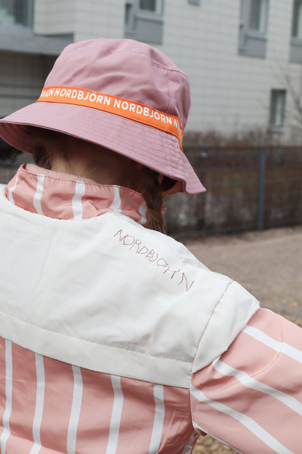Nordbjörn Svansjö Skaljacka, Pink stripe