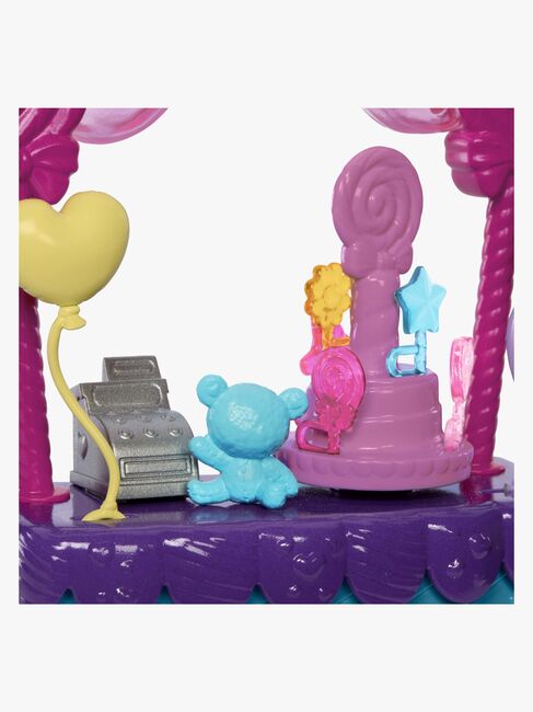 Barbie® Stacie-docka och Lekset