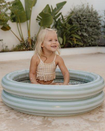 Little Dutch Fresh Greens Pool, Green