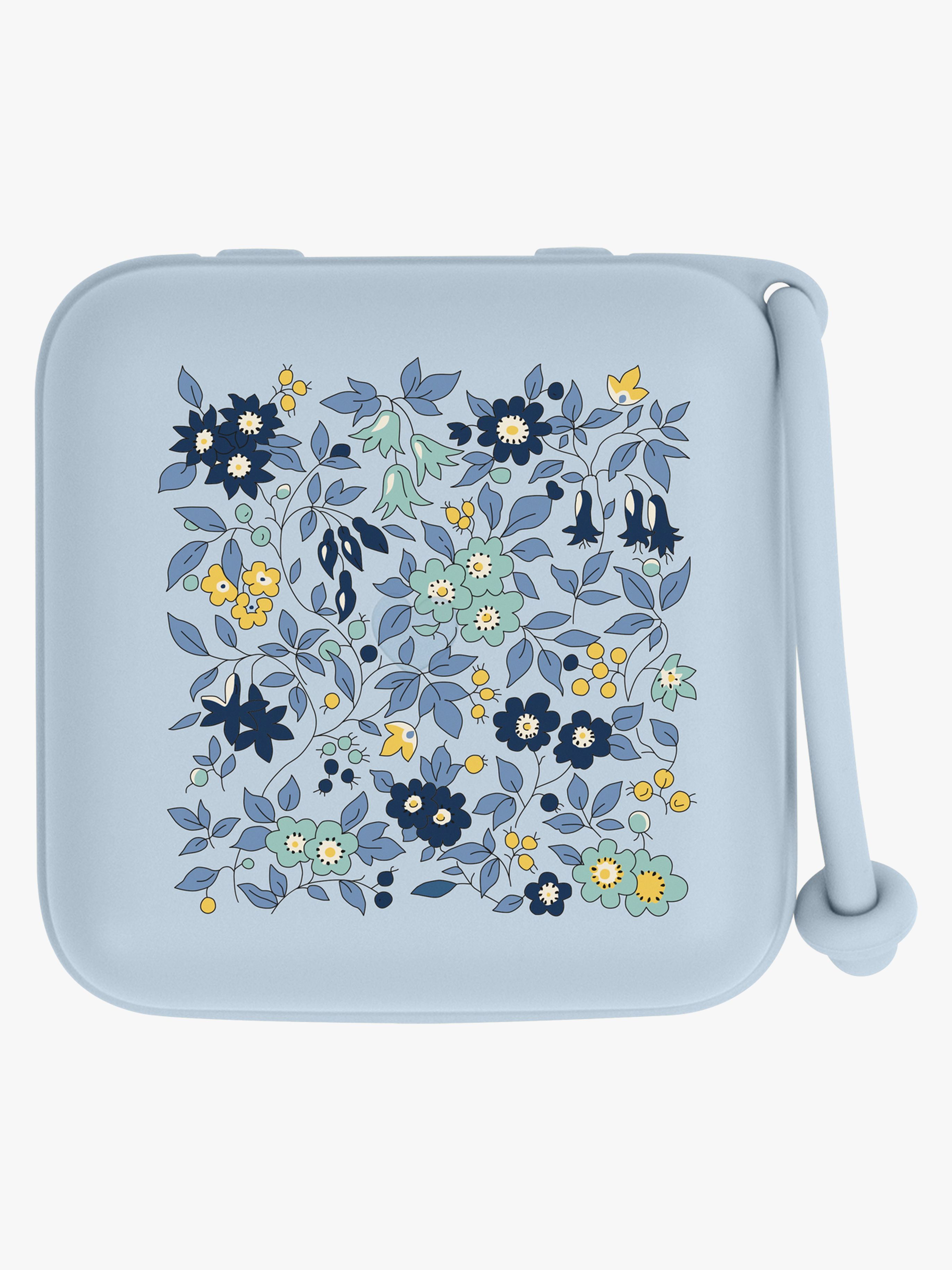 Chamomile Lawn/Baby Blue