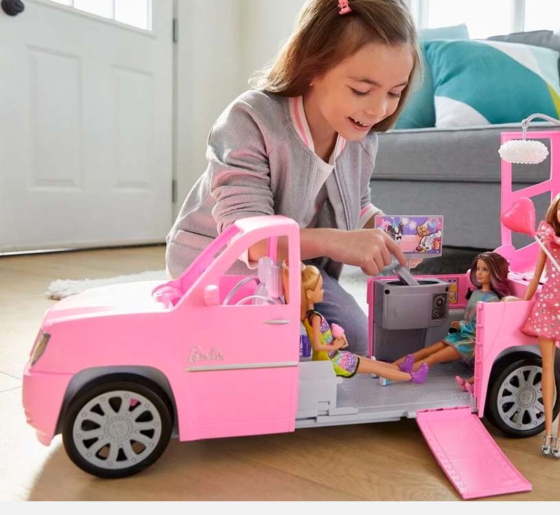 v42 Barbie hus plan fordon.jpg