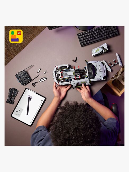 LEGO Technic 42214 Lamborghini Revuelto supersportbil