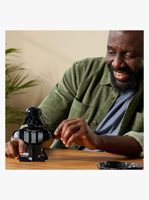 LEGO Star Wars 75439 Darth Vader Bust