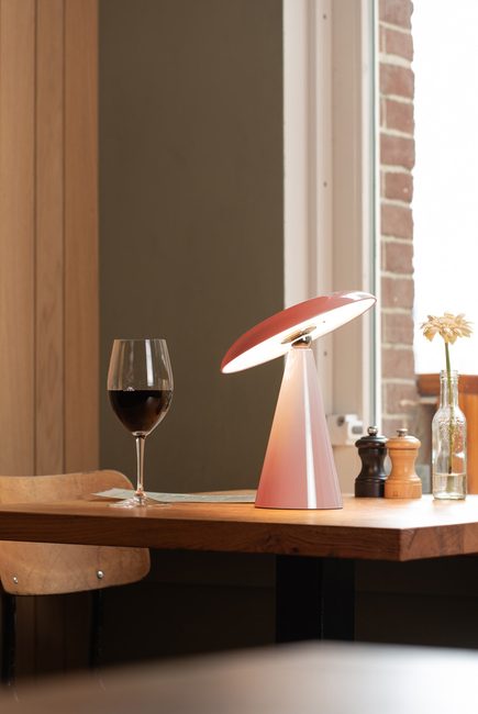 PresentTime Phoebe Bordslampa, Pink