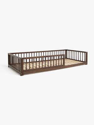 Minitude DYLAN Juniorsäng/Montessorisäng 90 x 200, Walnut