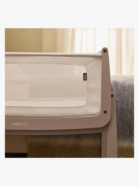 Snüz SnuzPod 5 Bedside Crib, Mocha
