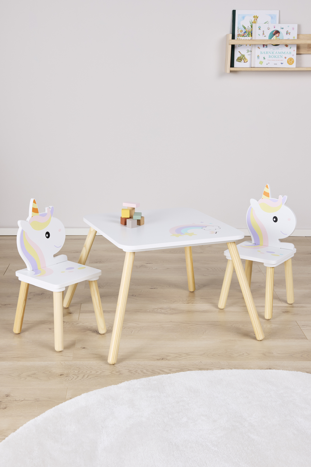 Cloudberry Castle Bord och Stolar, Enhörning