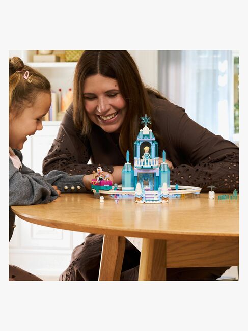 LEGO Disney Princess 43281 Elsas ispalats och snöäventyr