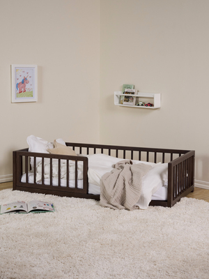 Minitude Dylan Juniorseng/Montessoriseng 70 X 140, Walnut