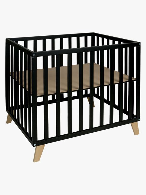 Quax Alix Lekhage, Black