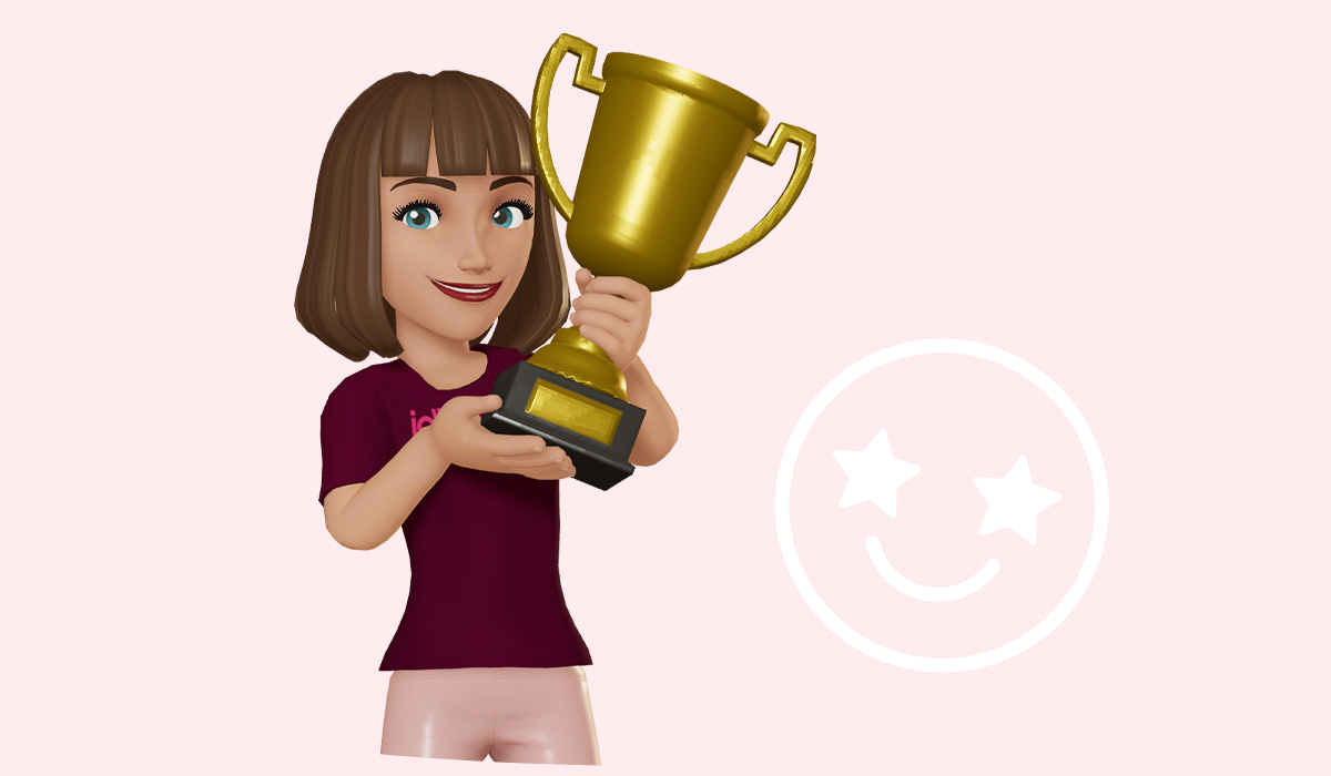 Animerad person håller en stor guldpokal och ler.