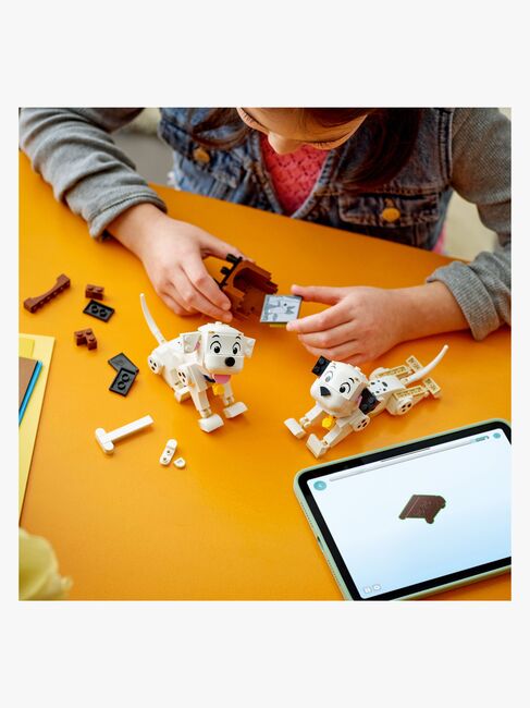 LEGO Disney Classic 43271 101 Dalmatiner – Lucky och Penny